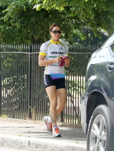 Click to view full size image
==============
SGFB_Bike00016.jpg SGFB_Bike00016.jpg