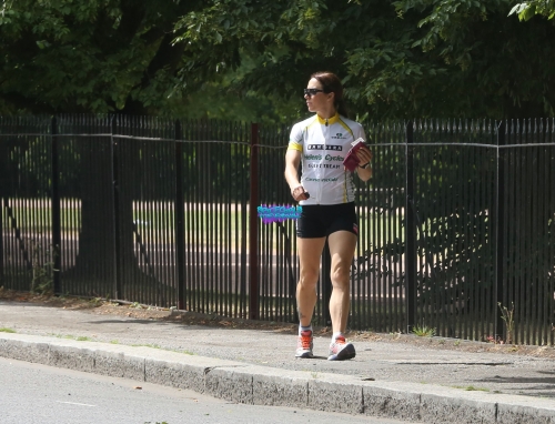 Click to view full size image
==============
SGFB_Bike00033.jpg SGFB_Bike00033.jpg