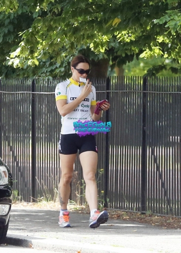 Click to view full size image
==============
SGFB_Tatoo00008.jpg SGFB_Tatoo00008.jpg