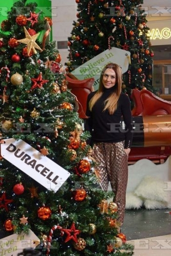 Click to view full size image
==============
SGFB_Duracell00001.jpg SGFB_Duracell00001.jpg