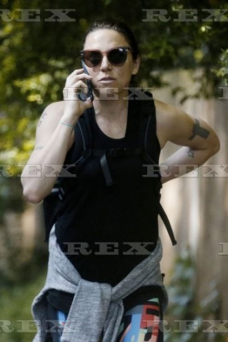 Click to view full size image
==============
SGFB_Londres00001.jpg SGFB_Londres00001.jpg