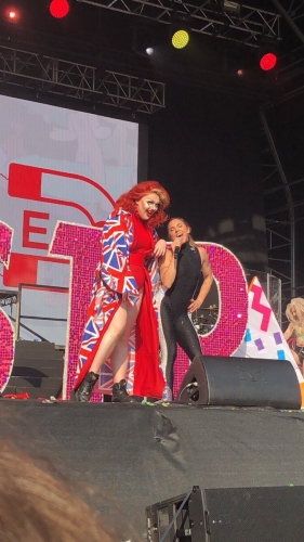 Click to view full size image
==============
SGFB_Hoopla00008.jpg SGFB_Hoopla00008.jpg