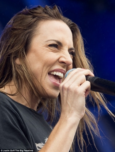 Click to view full size image
==============
SGFB_Big00004.jpg SGFB_Big00004.jpg