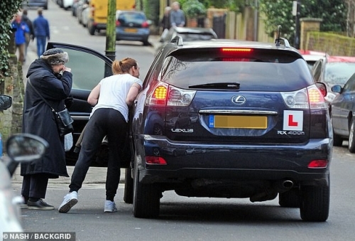 Click to view full size image
==============
SGFB_Londres00001.jpg SGFB_Londres00001.jpg