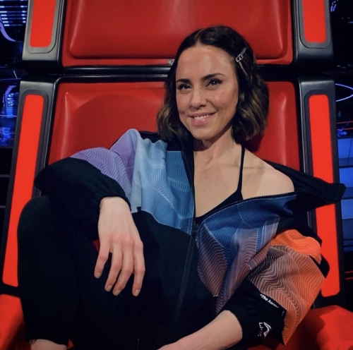 Click to view full size image
==============
EuIGuHAXMAQfykz.jpg EuIGuHAXMAQfykz.jpg