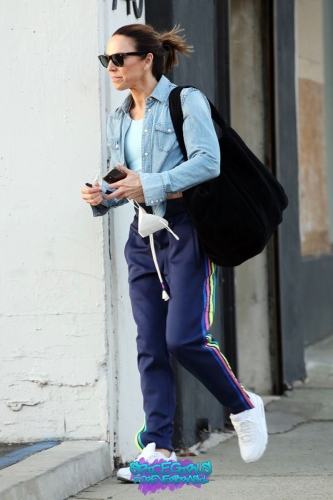 Click to view full size image
==============
SGFB_LA00003.jpg SGFB_LA00003.jpg