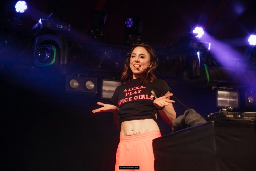 Click to view full size image
==============
SGFB_Glastonbury00004.jpg SGFB_Glastonbury00004.jpg