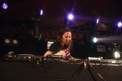 Click to view full size image
==============
SGFB_Glastonbury00006.jpg SGFB_Glastonbury00006.jpg