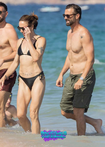 Click to view full size image
==============
SGFB_Ibiza00002.jpg SGFB_Ibiza00002.jpg