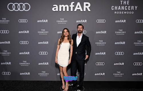 Click to view full size image
==============
SGFB_amfAR00008.jpg SGFB_amfAR00008.jpg