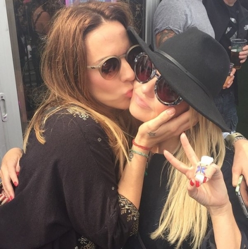 Click to view full size image
==============
SGFB_IOW00001.jpg SGFB_IOW00001.jpg