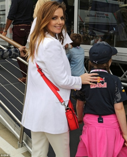 Click to view full size image
==============
SGFB_Pix00004.jpg SGFB_Pix00004.jpg