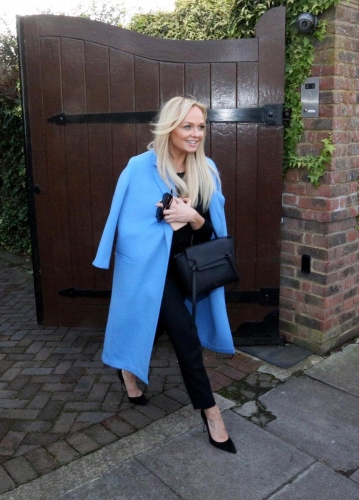 Click to view full size image
==============
SGFB_Londres00008.jpg SGFB_Londres00008.jpg