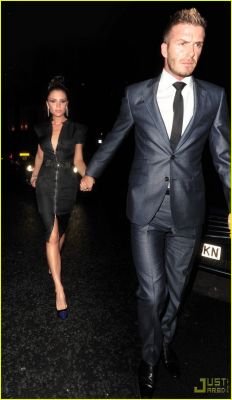 david-victoria-beckham-harpers-bazaar-dinner-02.jpg