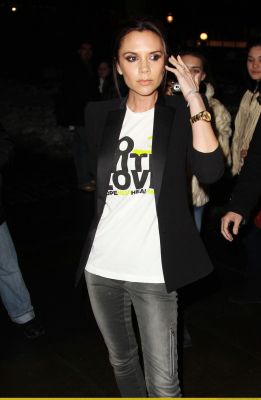 Click to view full size image
==============
Victoria_Beckham_2010-02-12_-_At_MBFW_in_NY_5250_122_1059lo_(4).jpg Victoria_Beckham_2010-02-12_-_At_MBFW_in_NY_5250_122_1059lo_(4).jpg