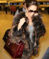 Victoria_Beckham_JFK_LAX_airport595.jpg