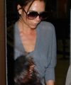 Victoria_Beckham_JFK_LAX_airport611.jpg