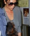 Victoria_Beckham_JFK_LAX_airport613.jpg