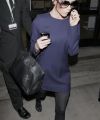 34482_-The_Elder-Victoria_Beckham_2010-01-23_-_at_LAX_750_122_47lo.jpg