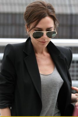 Click to view full size image
==============
SGFB_Heathrow00010.jpg SGFB_Heathrow00010.jpg