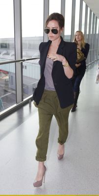 Click to view full size image
==============
SGFB_Heathrow00016.jpg SGFB_Heathrow00016.jpg