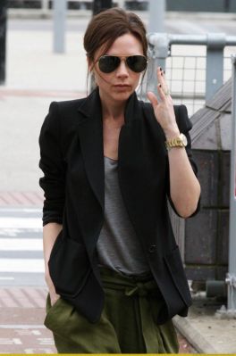 Click to view full size image
==============
SGFB_Heathrow00027.jpg SGFB_Heathrow00027.jpg