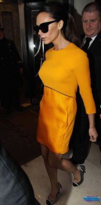 Click to view full size image
==============
SGFB_Londres0003.jpg SGFB_Londres0003.jpg