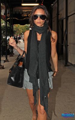 Click to view full size image
==============
SGFB_New_York_Fashion_Week0015.jpg SGFB_New_York_Fashion_Week0015.jpg