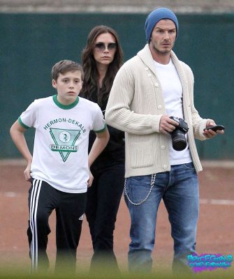 Click to view full size image
==============
SGFB_Los_Angeles00027.jpg SGFB_Los_Angeles00027.jpg