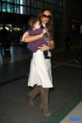 Click to view full size image
==============
SGFB_Lax00053.jpg SGFB_Lax00053.jpg