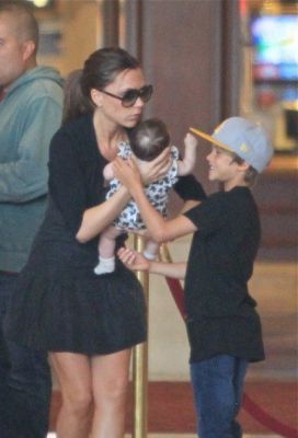 Click to view full size image
==============
SGFB_groove0018.jpg SGFB_groove0018.jpg