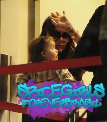 Click to view full size image
==============
SGFB_Lax00017.jpg SGFB_Lax00017.jpg