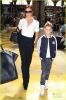 victoria-beckham-parisian-shopping-spree-with-cruz-04.jpg