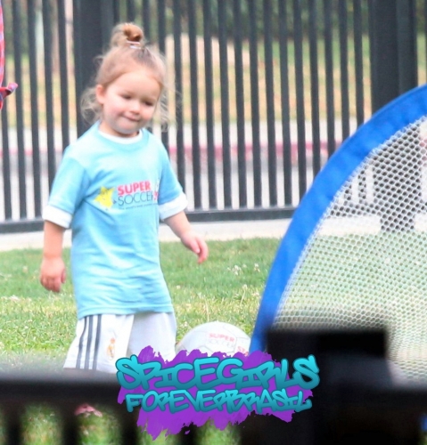 Click to view full size image
==============
SGFB_Beckhams00013.jpg SGFB_Beckhams00013.jpg