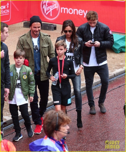 beckham-family-romeo-london-marathon-31.jpg