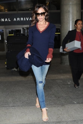 Click to view full size image
==============
SGFB_Lax00001.jpg SGFB_Lax00001.jpg