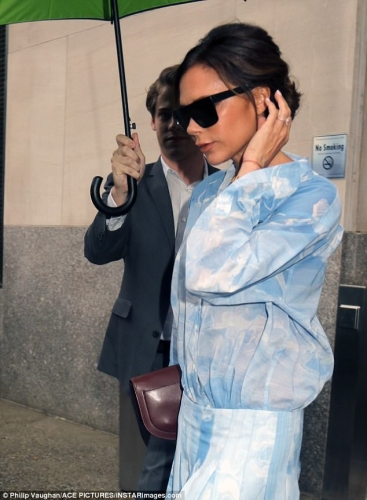 Click to view full size image
==============
SGFB_Tennis00010.jpg SGFB_Tennis00010.jpg