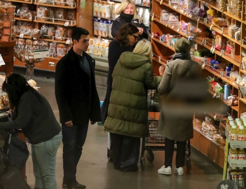 Click to view full size image
==============
SGFB_NY00003.jpg SGFB_NY00003.jpg