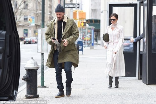 Click to view full size image
==============
SGFB_NYC00001.jpg SGFB_NYC00001.jpg