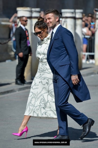 Click to view full size image
==============
SGFB_Seville00004.jpg SGFB_Seville00004.jpg