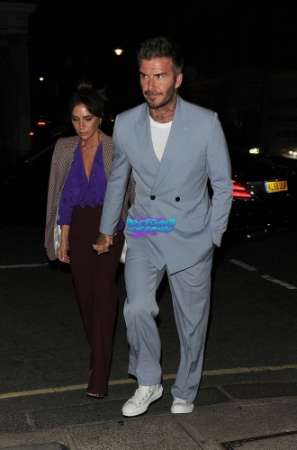 Click to view full size image
==============
SGFB_Londres00001.jpg SGFB_Londres00001.jpg