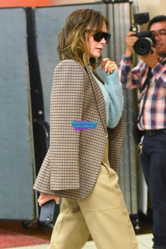 Click to view full size image
==============
SGFB_JFK00002.jpg SGFB_JFK00002.jpg