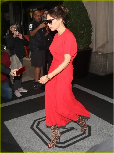 Click to view full size image
==============
SGFB_NYC00004.jpg SGFB_NYC00004.jpg