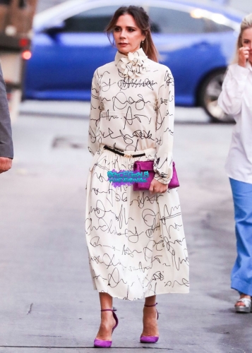 Click to view full size image
==============
SGFB_Hollywood00002.jpg SGFB_Hollywood00002.jpg