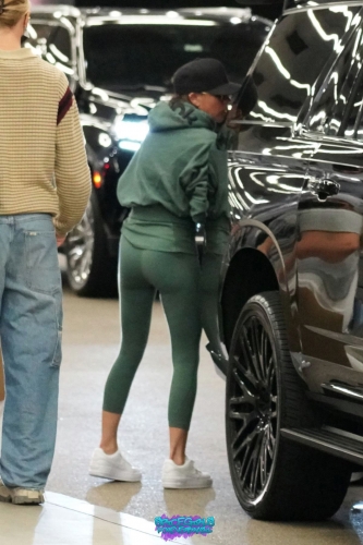 Click to view full size image
==============
SGFB_Miami00006.jpg SGFB_Miami00006.jpg