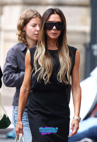 Click to view full size image
==============
SGFB_Paris00005.jpg SGFB_Paris00005.jpg