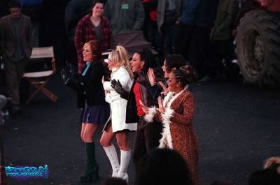 Click to view full size image
==============
SGFB_Stop20001.jpg SGFB_Stop20001.jpg