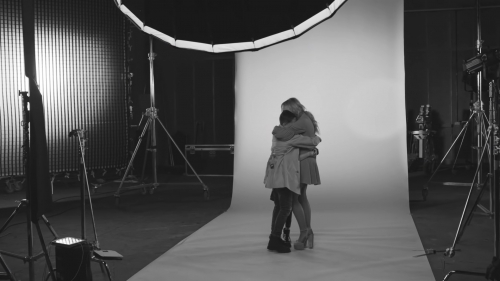 Click to view full size image
==============
SGFB_babypleasedontstop00145.jpg SGFB_babypleasedontstop00145.jpg