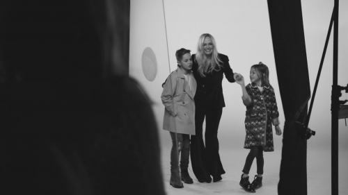 Click to view full size image
==============
SGFB_babypleasedontstop00152.jpg SGFB_babypleasedontstop00152.jpg