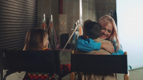 Click to view full size image
==============
SGFB_babypleasedontstop00348.jpg SGFB_babypleasedontstop00348.jpg